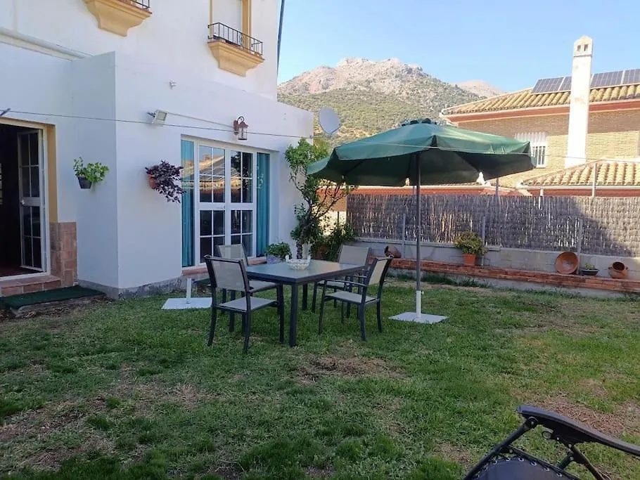 Casa Con Jardin Con Vistas A La Sierra De Libar Villa Cortes de la Frontera